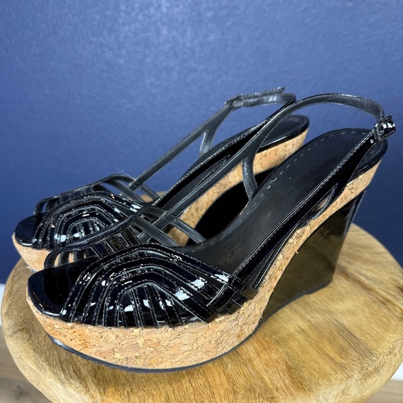 Gianni Bini "Flash" Black Patent Leather Wedge Slingback Sandals, Size 10 - Picture 1 of 9